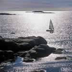 75 Segelbåt utanför Stånge huvud i Bohuslän