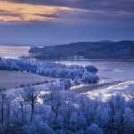 135 Novemberkväll över sjön Mjörn i Västergötland